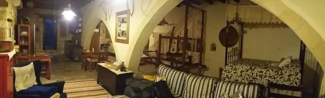 Aliki'S House 1+ 2 Guest House Полис Екстериор снимка