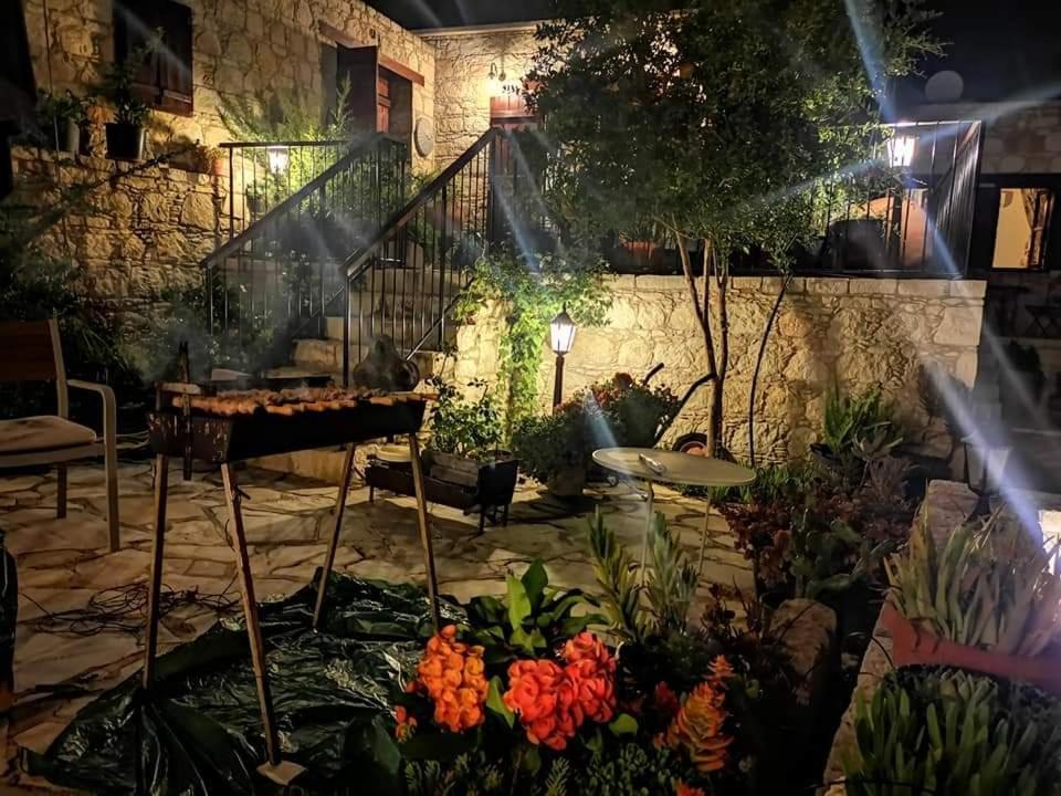 Aliki'S House 1+ 2 Guest House Полис Екстериор снимка