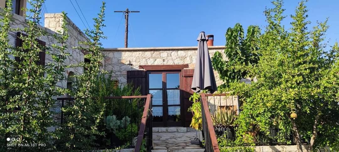 Aliki'S House 1+ 2 Guest House Полис Екстериор снимка